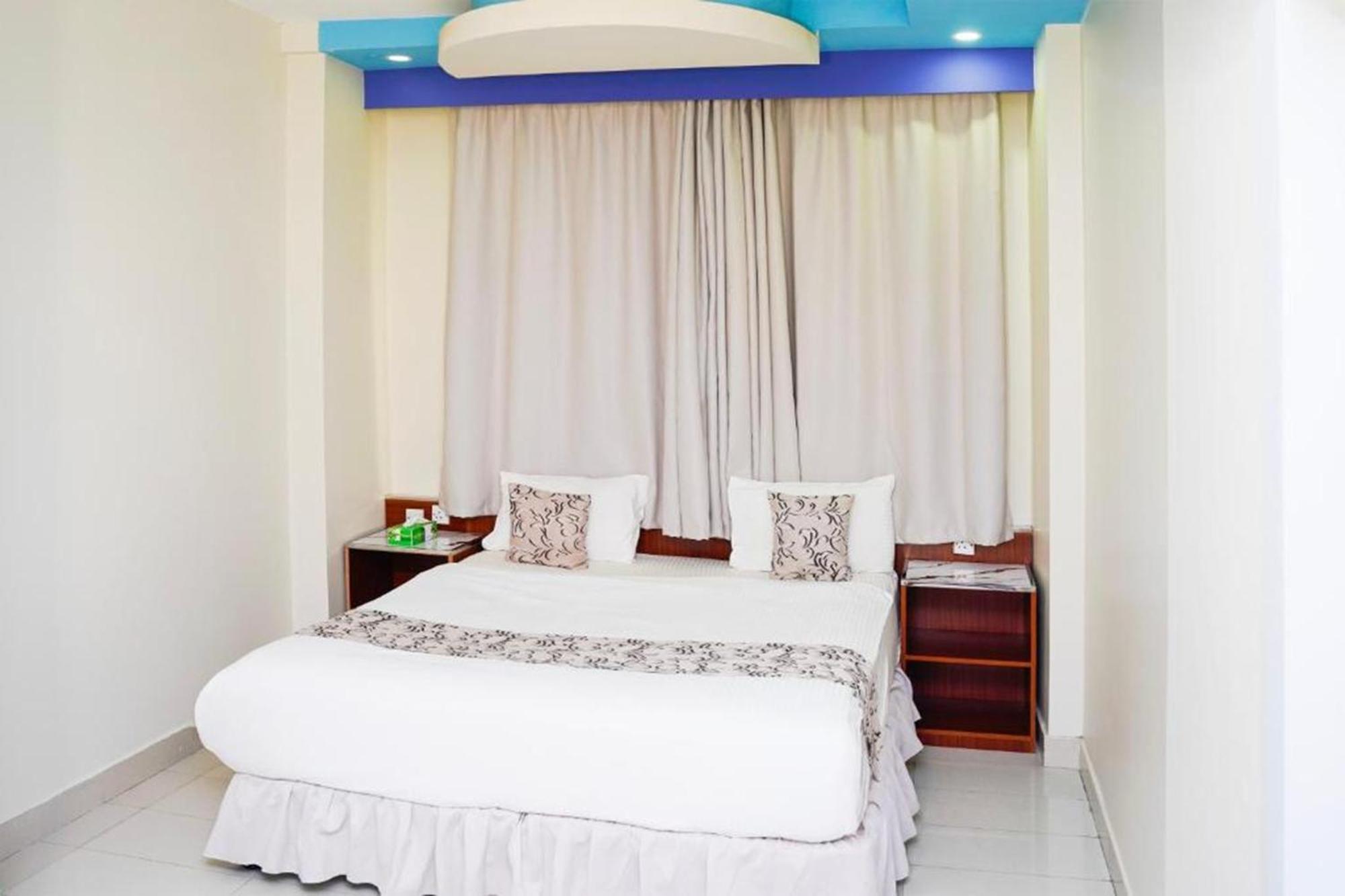 Al Bayrahaa Hotel Apartments 锡卜 外观 照片